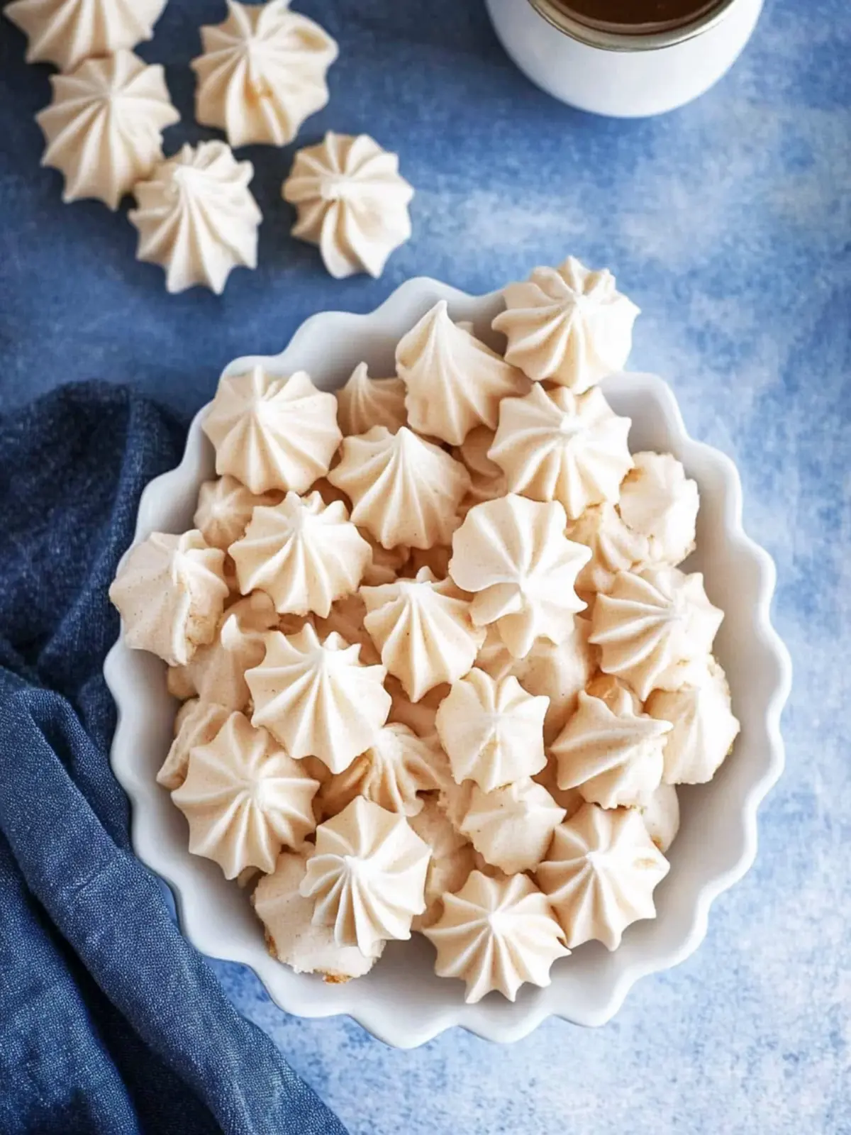 Delightfully Easy Maple Meringue Cookies You'll Adore 2 Easy Maple Meringue Cookies