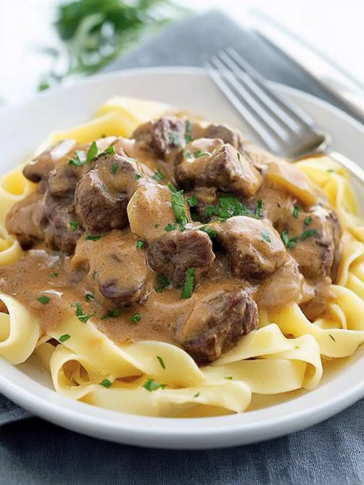 Savory Beef Stroganoff: Homemade Comfort in Every Bite 2 Beef stroganoff
