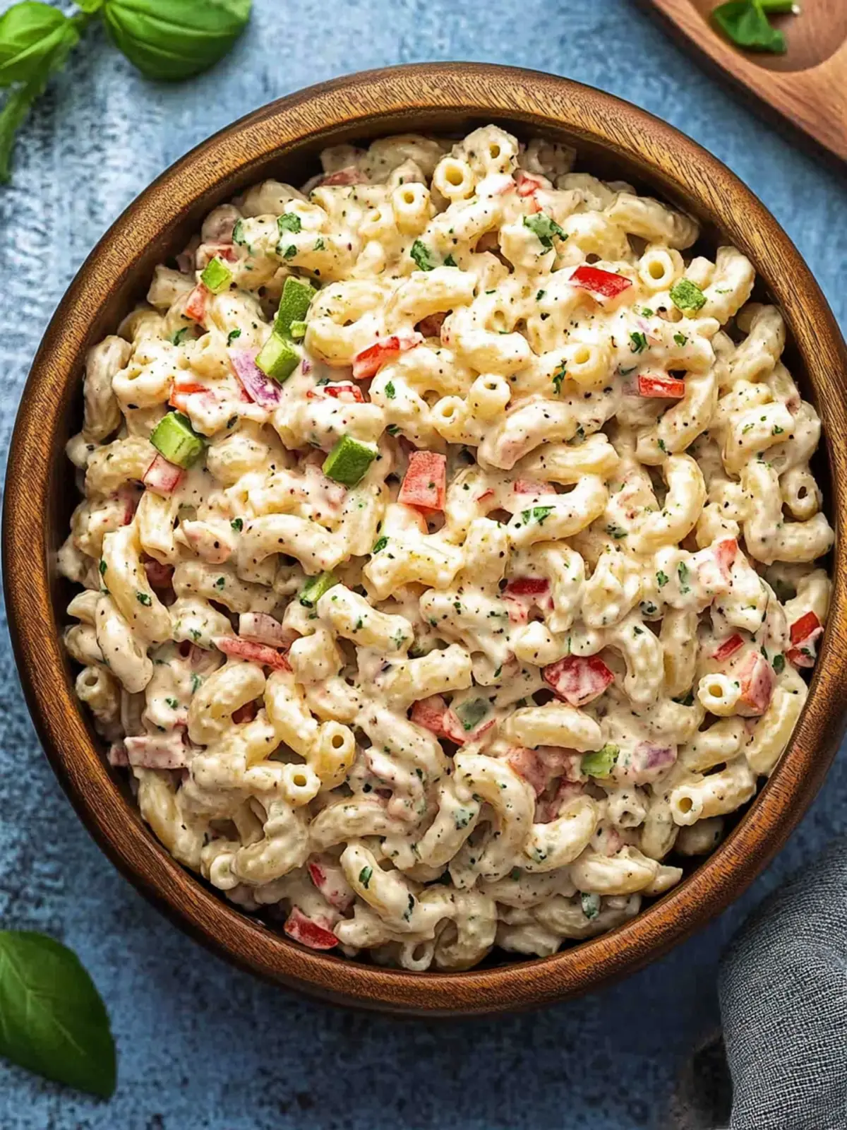 Ultimate Vegan Macaroni Salad That’s Bursting with Flavor 3 Vegan Macaroni Salad