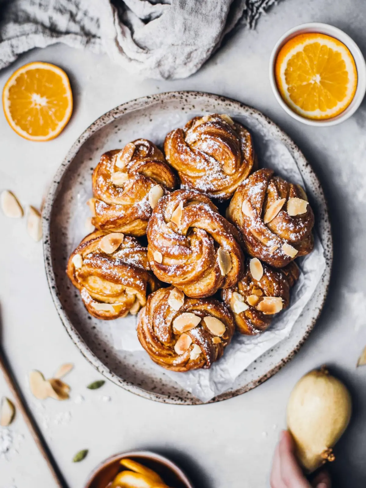 Heavenly Vegan Orange Cardamom Buns You’ll Love to Bake 3 Vegan Orange Cardamom Buns
