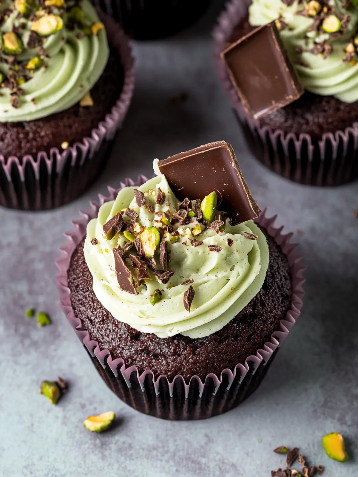 Irresistible Pistachio Chocolate Cupcakes You’ll Adore 2 Pistachio Chocolate Cupcakes