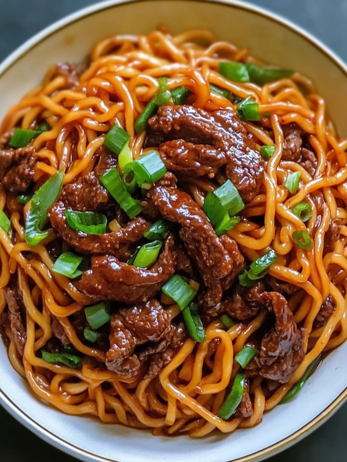 Ultimate Beef Lo Mein: A Flavorful Twist on Classic Fast Food 5 Ultimate Beef Lo Mein