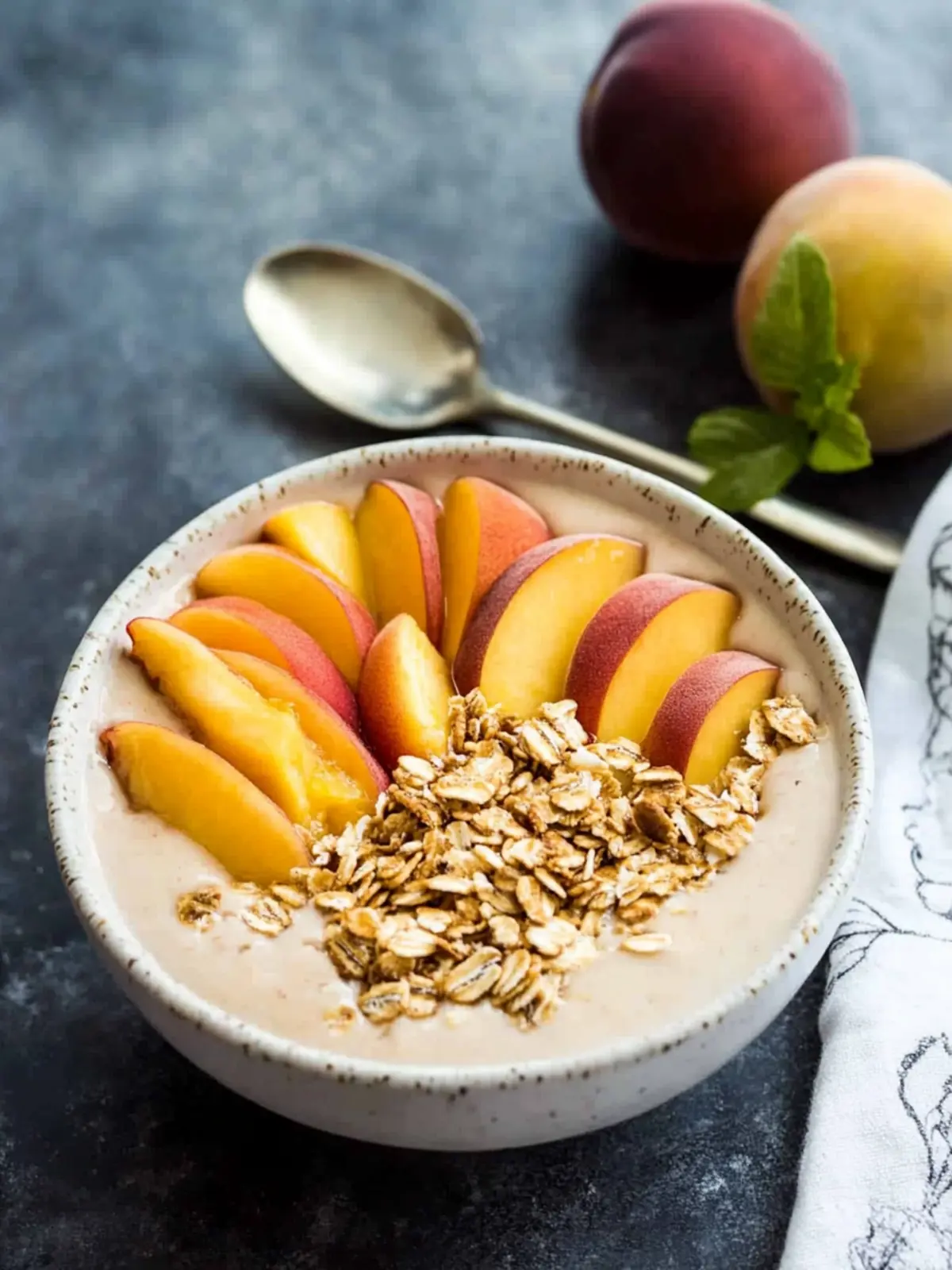 Delicious Peach Smoothie Bowl to Brighten Your Mornings 3 Peach Smoothie Bowl